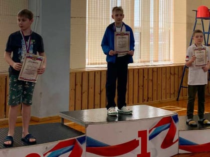 Успехи пловцов из Коврова на соревнованиях в Юрьев-Польском и Гусь-Хрустальном