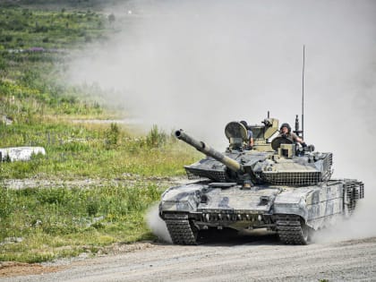 Командир экипажа Т-90 рассказал о надежности танка РФ