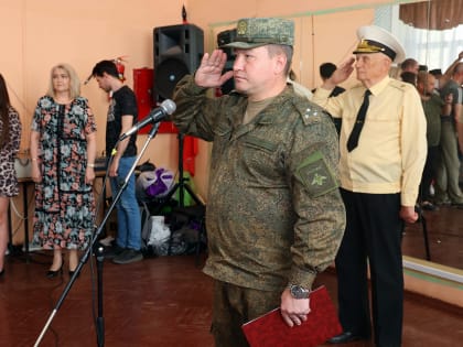 Добровольцы из Владимирской области выбирают военную службу по контракту
