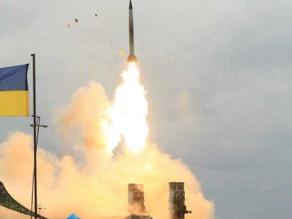 Военкор Коц проинформировал, что ВСУ стягивают технику к Белгородской области