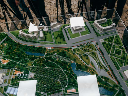 Мэрия Владимира снова заказала проект благоустройства водоемов в старых садах на улице Мира. Из техзадания убрали требование засыпать нижний пруд