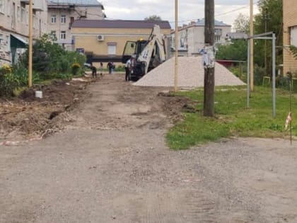 В Камешково благоустраивают дворовые территории