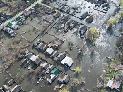«Смыло склады, блиндажи и окопы»: украинские войска тонут в Краматорске