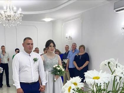 Гусевской свадебный "бум" в День семьи, любви и верности