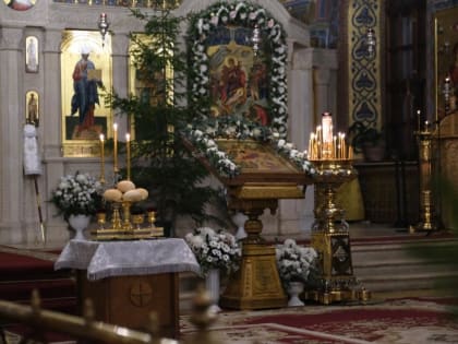 Всенощное бдение в канун праздника Рождества Христова