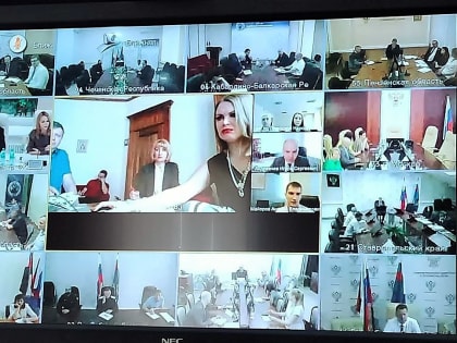 11 июля 2023 года руководитель Управления Федерального казначейства по Владимирской области Светлана Загваздина приняла участие в круглом столе, посвященном региональным подходам к