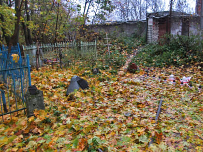 Мэрия Владимира заявила, что мемориал иностранным узникам Владимирского централа демонтирован из-за угрозы обрушения