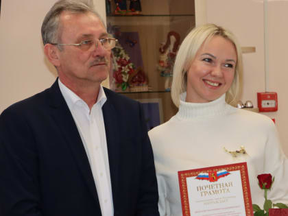 Во Владимире наградили лучших работников системы социальной защиты населения