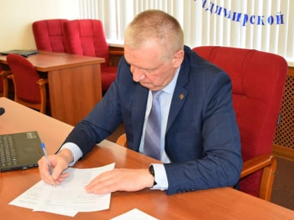 Избирком обратился в полицию из-за давления на кандидатов в депутаты