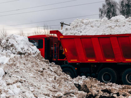 Власти четырех владимирских городов уличили в грубых нарушениях при складировании убранного с улиц снега