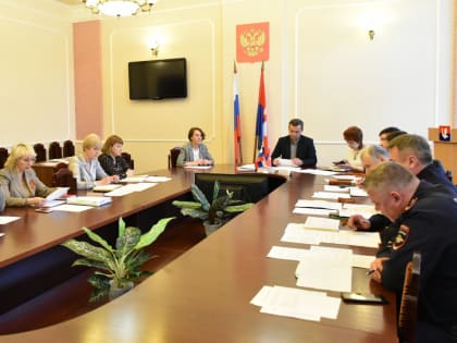 На оперативном штабе обсудили вопросы обеспечения безопасности населения при проведении майских праздников