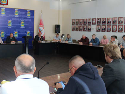 На коммунальной планерке Елена Фомина рассказала о новых объектах и перспективах развития города