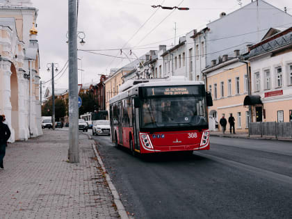 С перевозчиками, которые не покупают новые автобусы и нарушают расписание, будут разрывать контракты