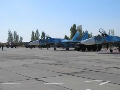 В Миргороде Полтавской области в результате ударов ВС России поврежден военный аэродром