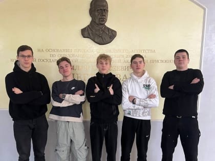 Команда колледжа - лидер соревнований по плаванию