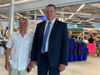 Санкциям вопреки: в Лакинске на трассе М7 открылся новый торговый центр