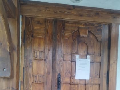 Судебные приставы Владимира исполнили решение суда о приостановлении деятельности трактира