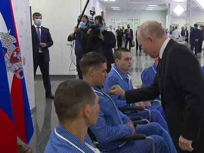 Путин заявил, что командный состав армии России должен состоять из участников боевых действий