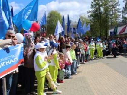 Сегодня  на площади 200-летия Коврова состоялось открытие обновлённой Доски почёта