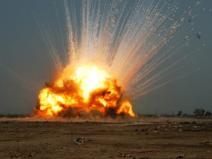 «Московский Комсомолец»: Помимо снарядов с ураном могли взорваться компоненты «грязной бомбы» под Хмельницким