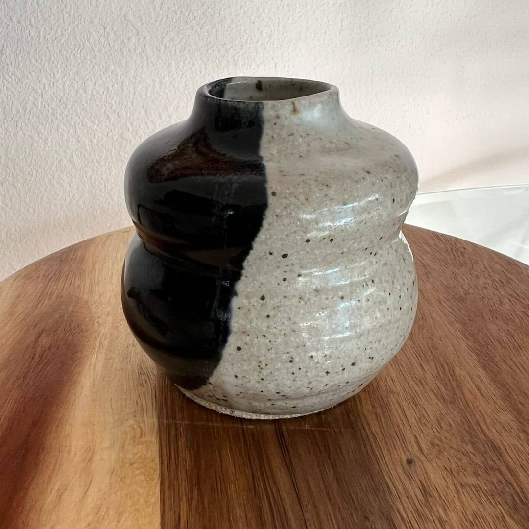 Curvy Vase