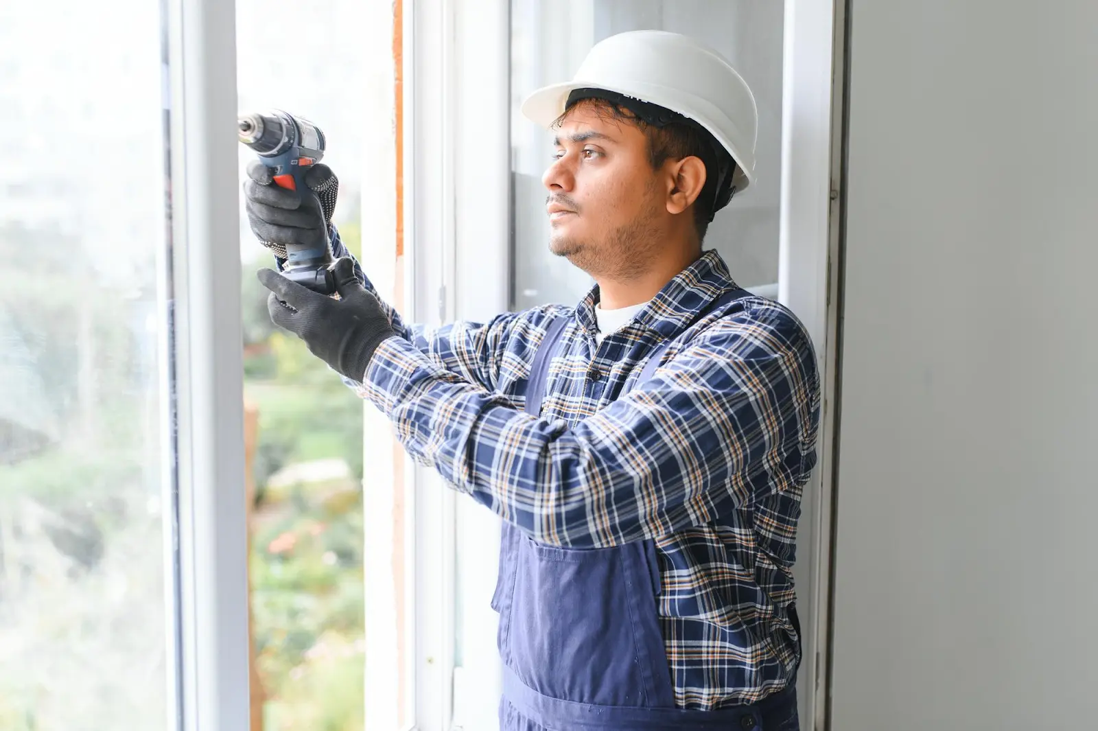 Why Choose Professional Hinge Installation Service?