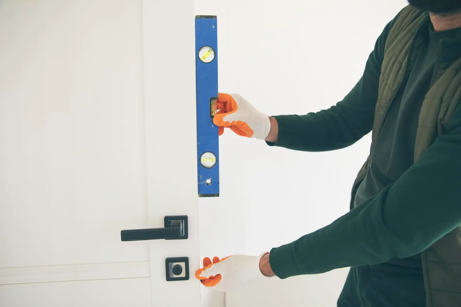 Door Closer Installation & Repair Services – Fast, Safe & Professional Solutions