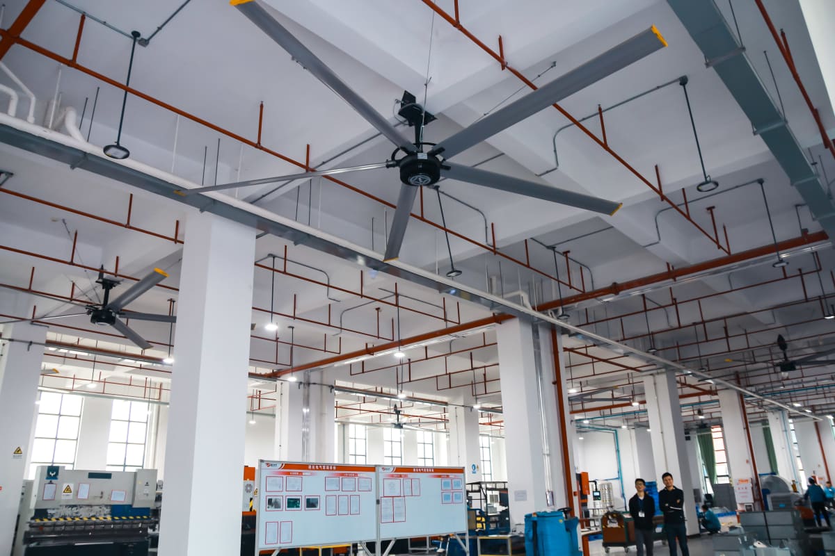 SỬ DỤNG QUẠT TRẦN CÔNG NGHIỆP KALE FANS CÓ AN TOÀN KHÔNG? 1 quạt trần công nghiệp Kale Fans Eurus III
