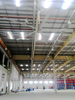 Quạt trần công nghiệp hvls đừng ham rẻ ! 1 Quạt trần công nghiệp HVLS- Quạt sải cánh dài cho nhà máy