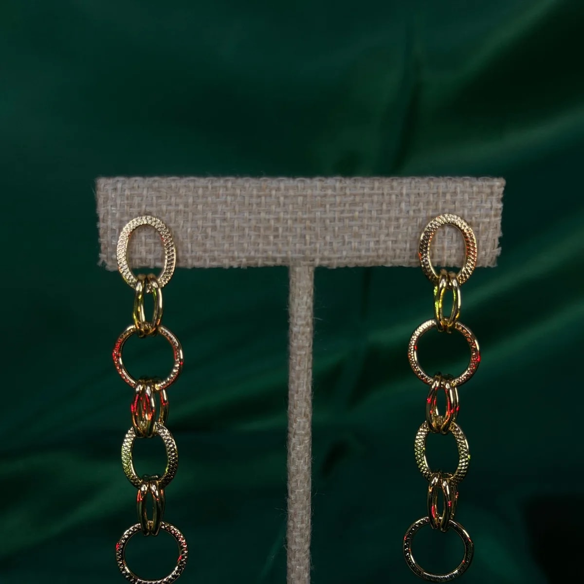 Aretes Largos Cadena en Chapa de Oro 18k — vista 2
