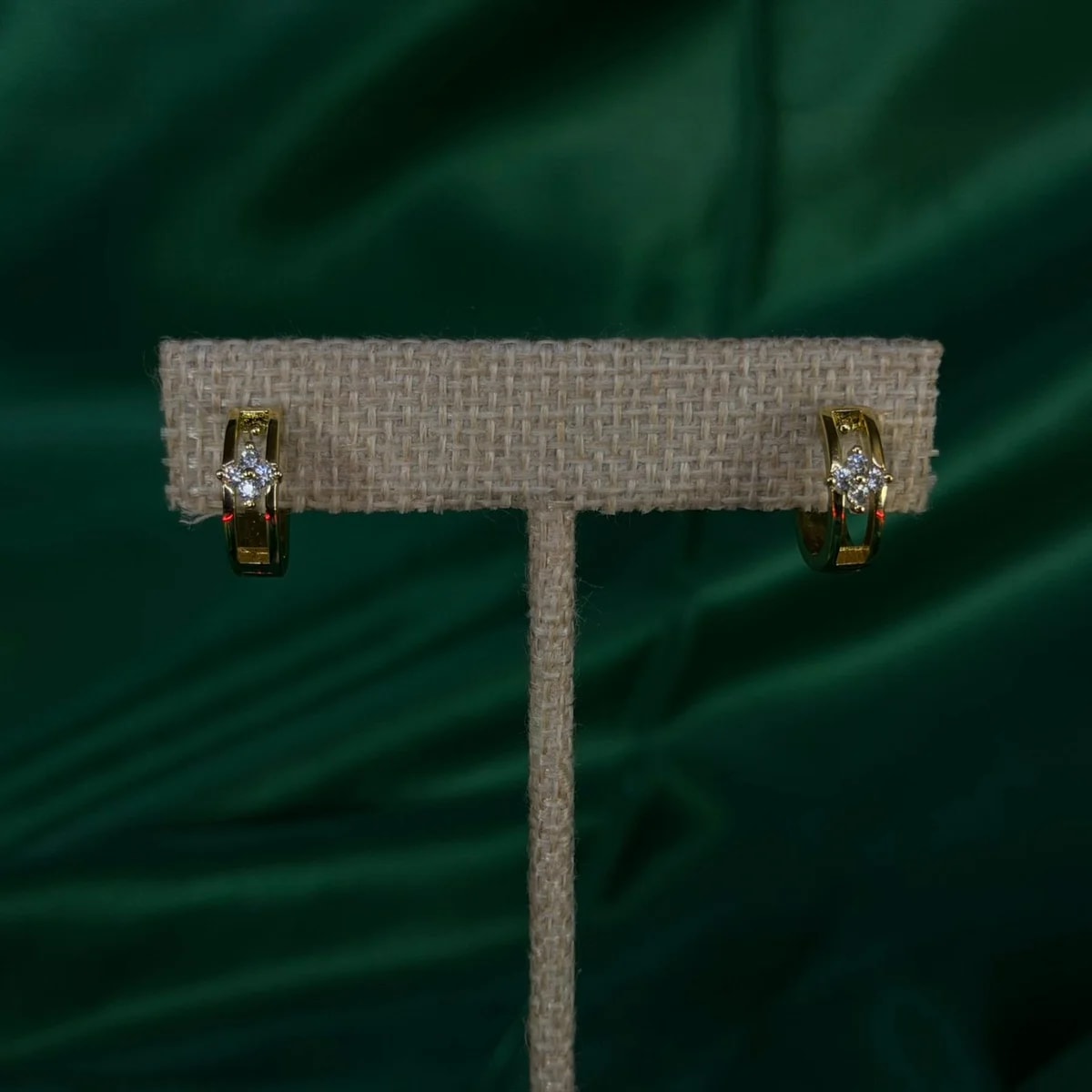 Arracadas Chapa de Oro 18k con Diseño Clásico — vista 2