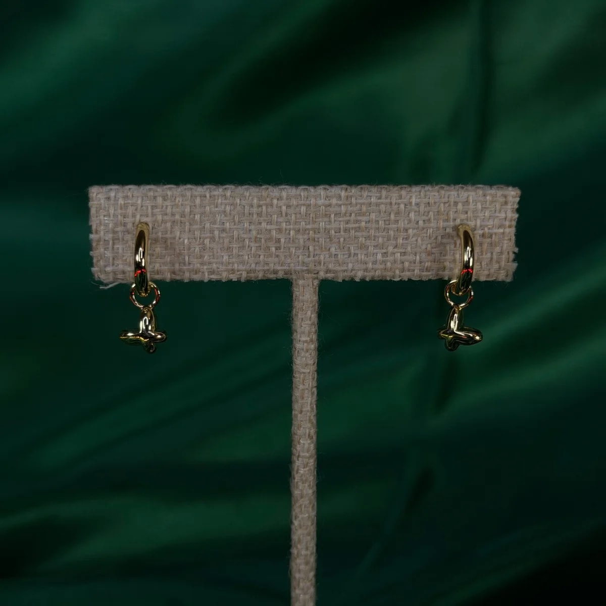 Aretes Largos con Figura de Chapa de Oro 18k — vista 2
