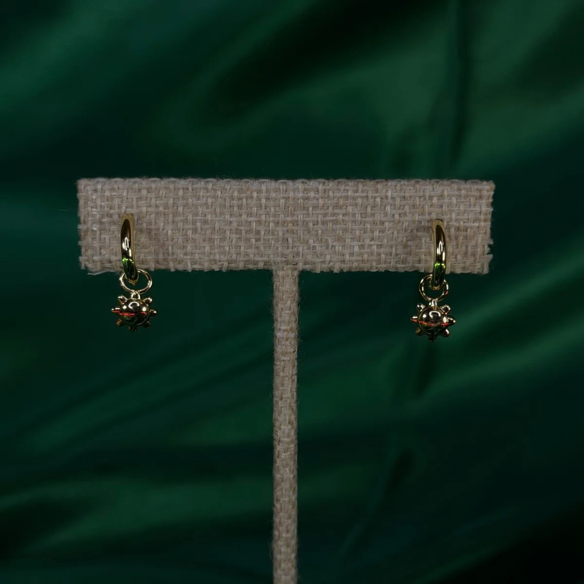 Aretes Largos con Diseño de Sol en Chapa de Oro 18k — vista 2