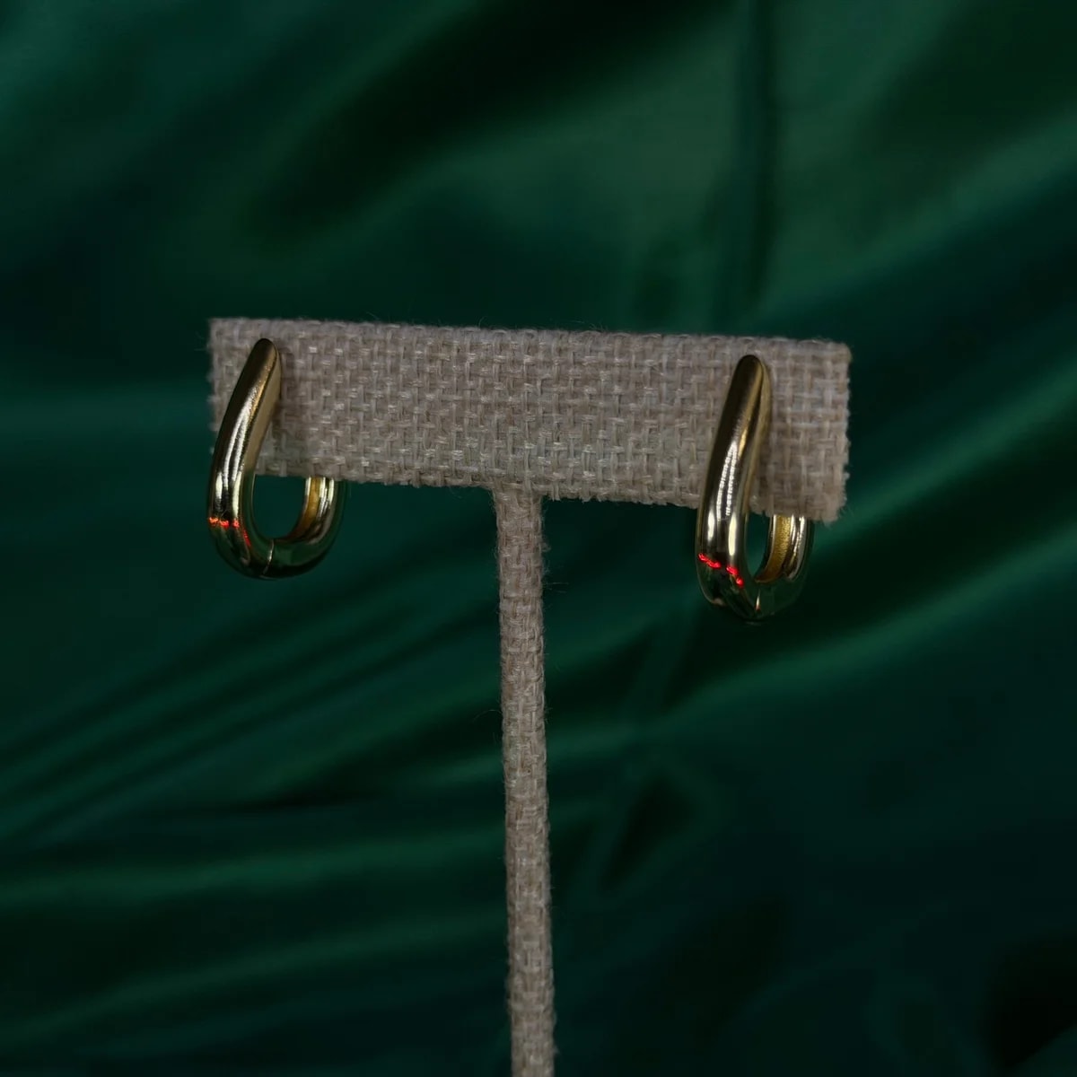 Arracadas Clásicas de Chapa de Oro 18k — vista 2
