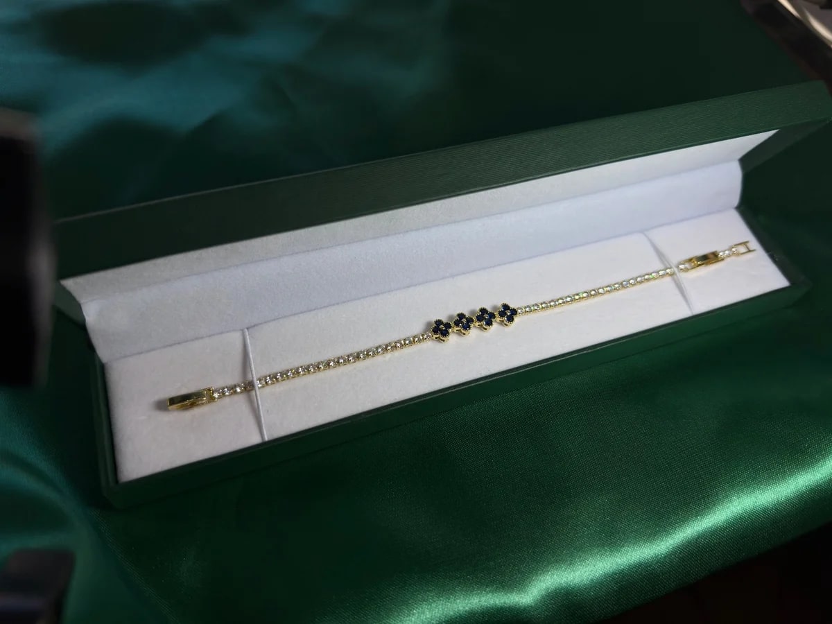 Pulsera de Chapa de Oro 18k con Encantadores Florales — vista 7