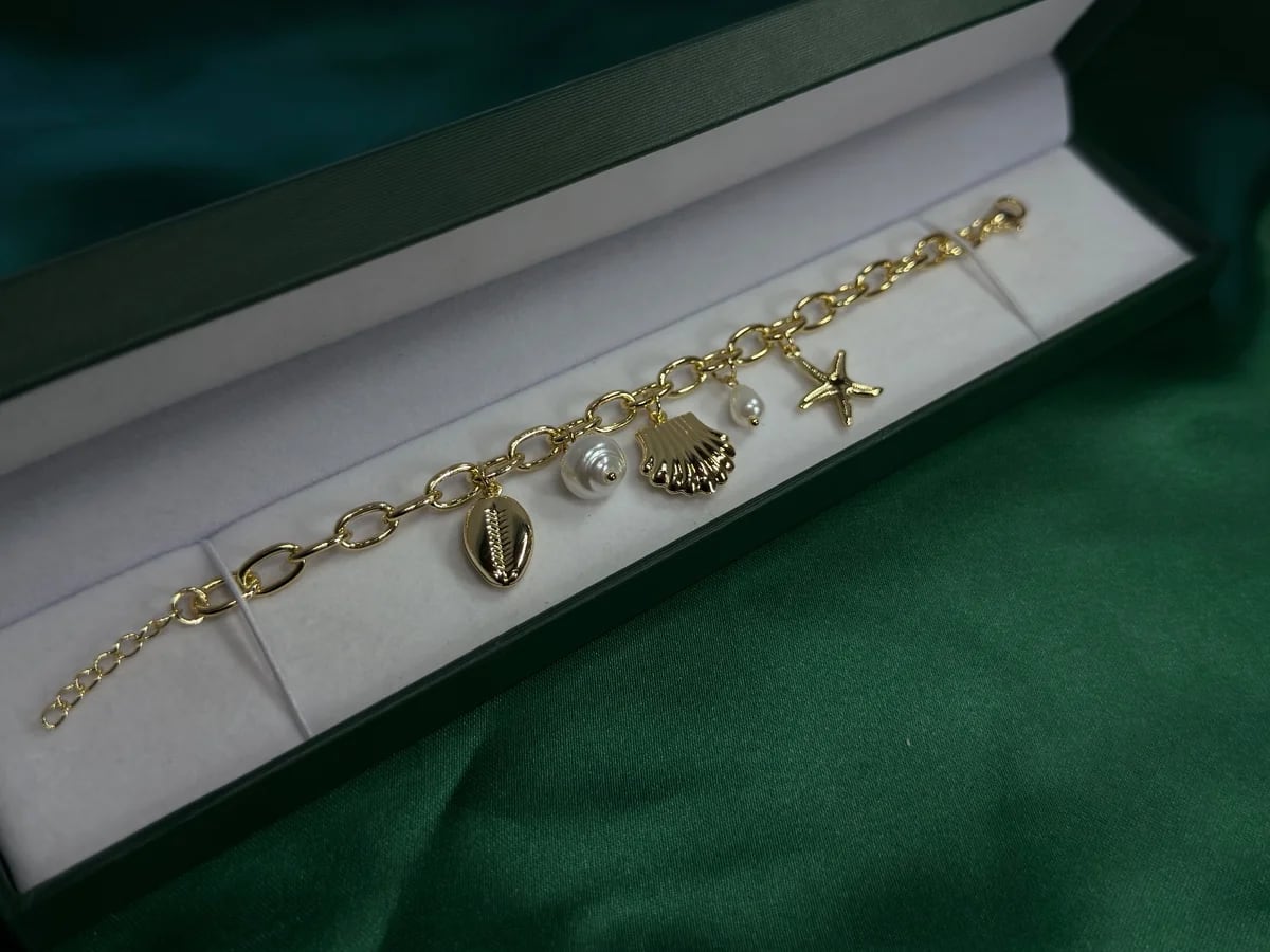 Pulsera Playita con Caracoles y Estrella en Chapa de Oro — vista 3