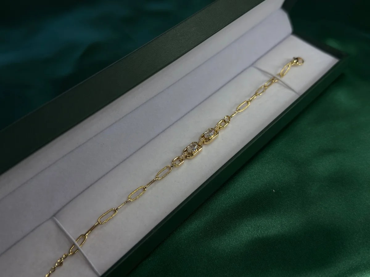 Pulsera Elegante de Eslabones Largos y Cristal — vista 6