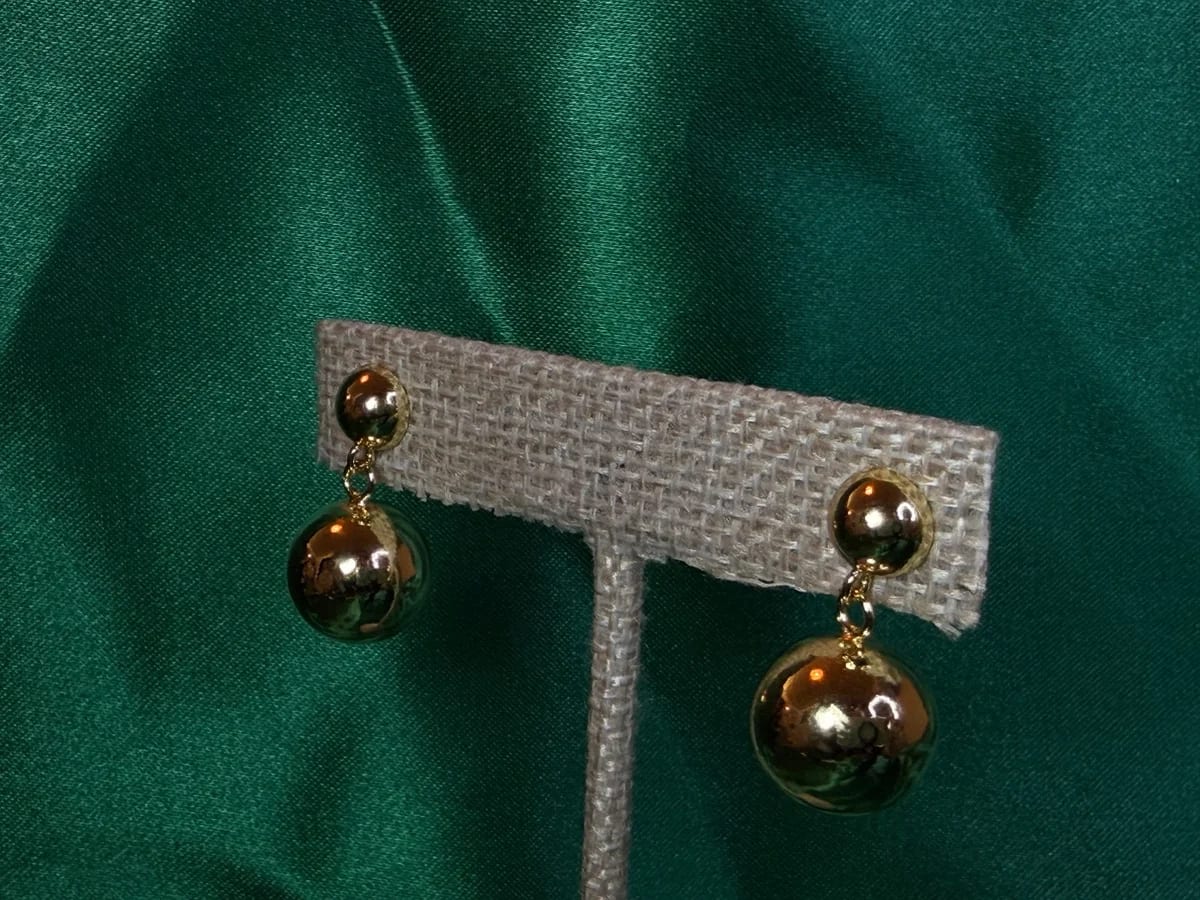 Aretes Largos Esfera Brillante en Chapa de Oro 18k — vista 4