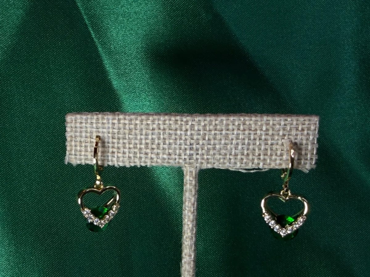 Aretes Largos Corazón Brillante en Chapa de Oro 18k — vista 2