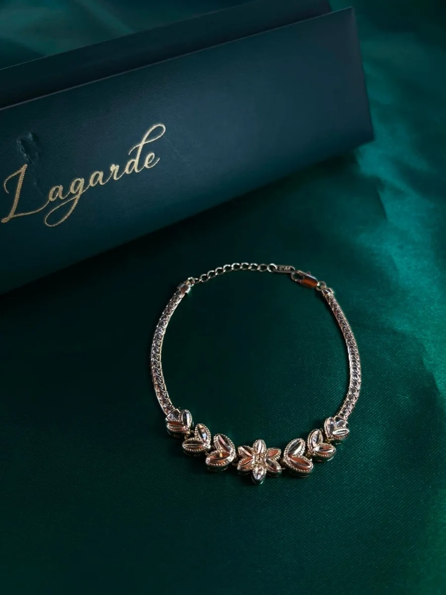Pulsera Eslabones Florales en Cadena Cartujillo Chapa de Oro — vista 3