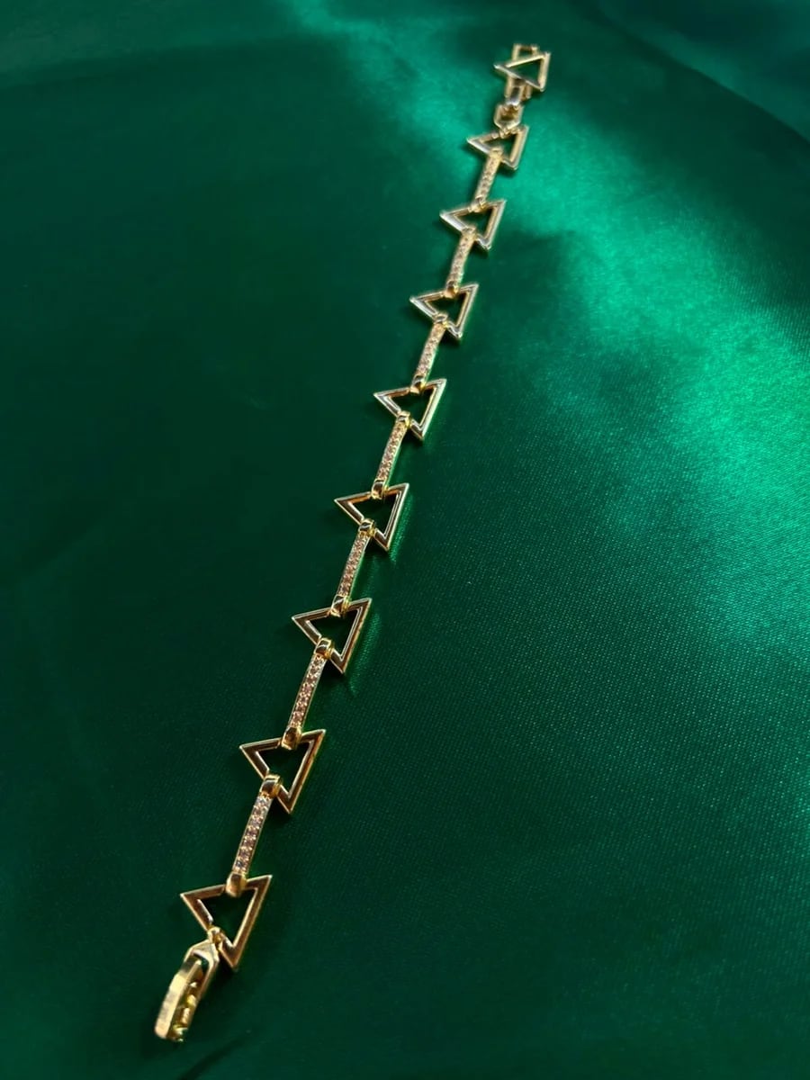 Pulsera Geométrica Triángulos Mosaico en Chapa de Oro — vista 5