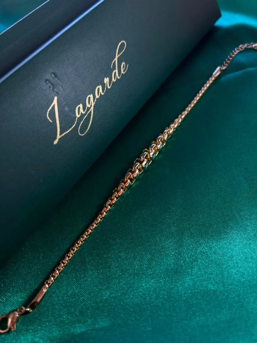 Pulsera Eslabones Clásicos Brillantes en Chapa de Oro 18k — vista 3