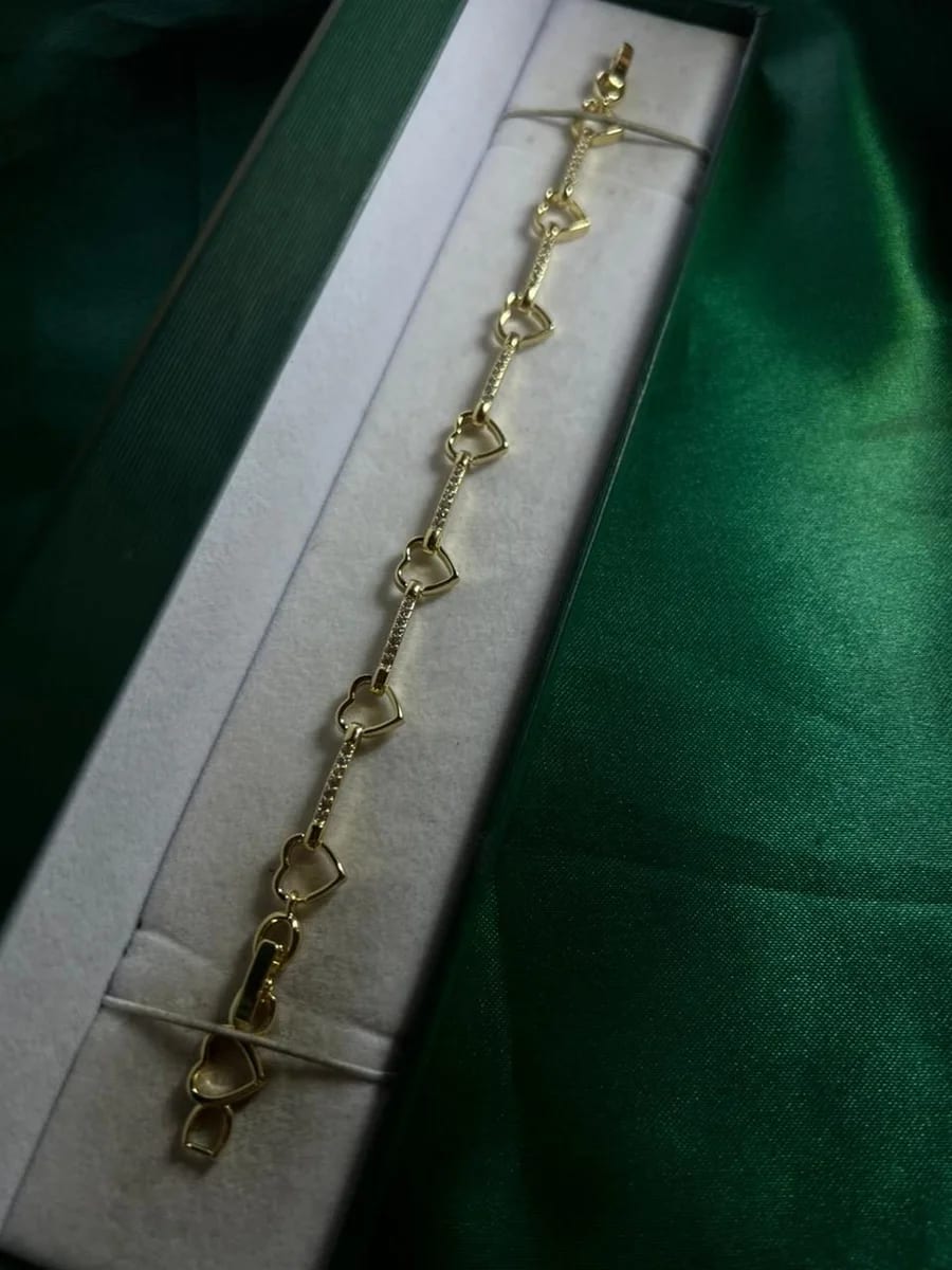 Pulsera Eslabon de Piedras y Corazon en Chapa de Oro 18k — vista 2