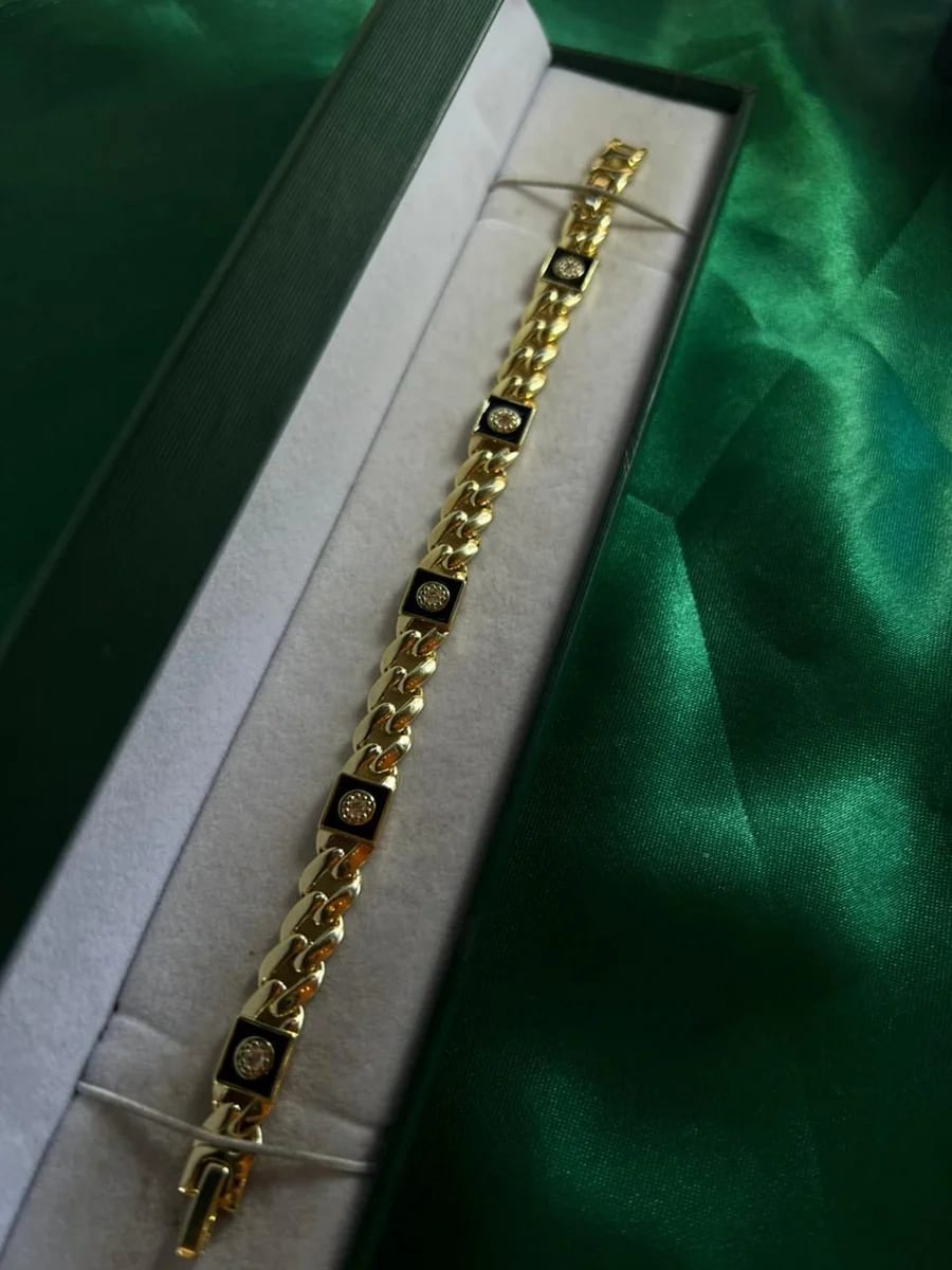 Pulsera Eslabones Cuadrados Negros con Chapa de Oro 18k — vista 2