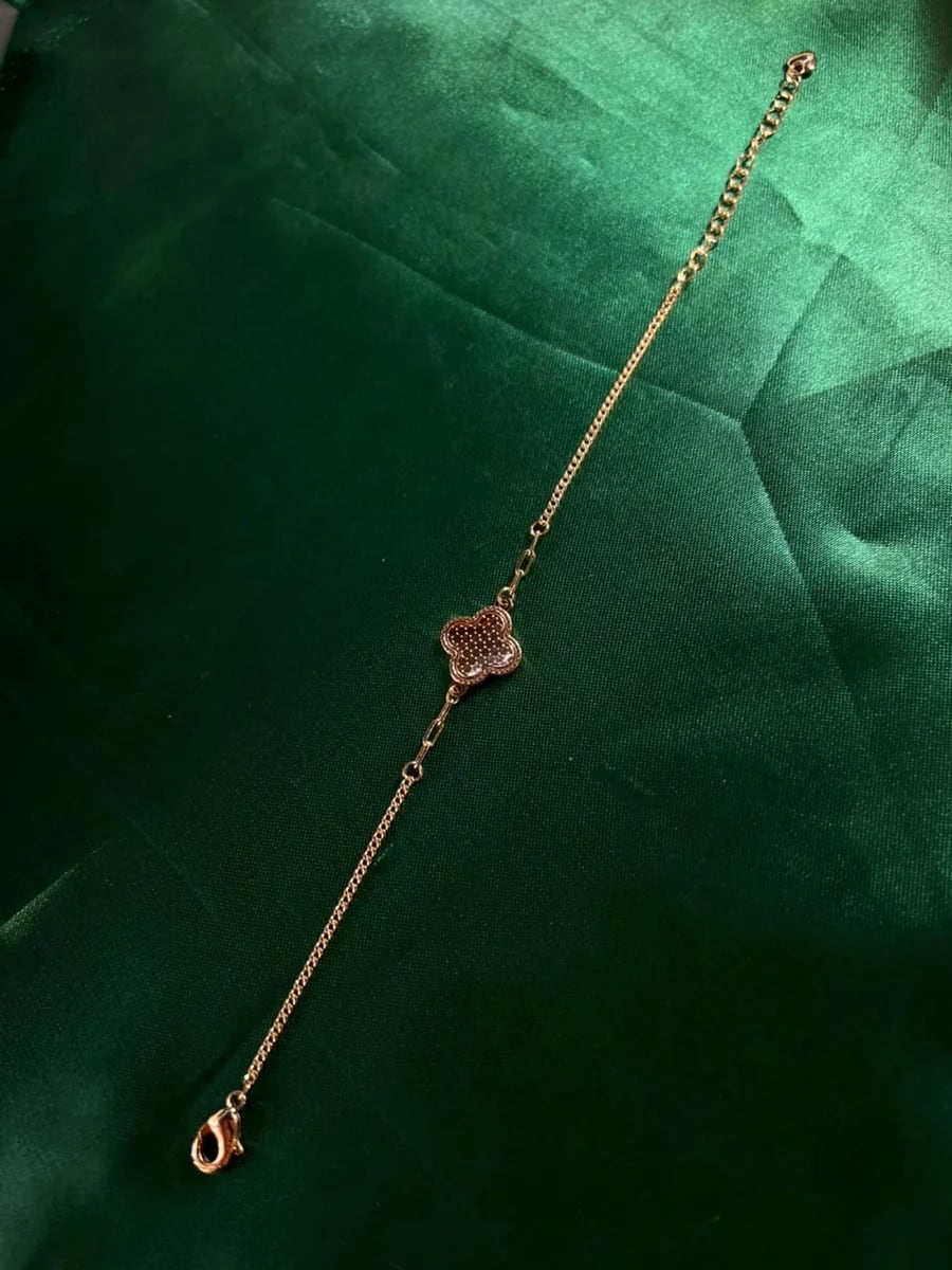 Pulsera Trébol Decorado Chapa de Oro 18k — vista 4