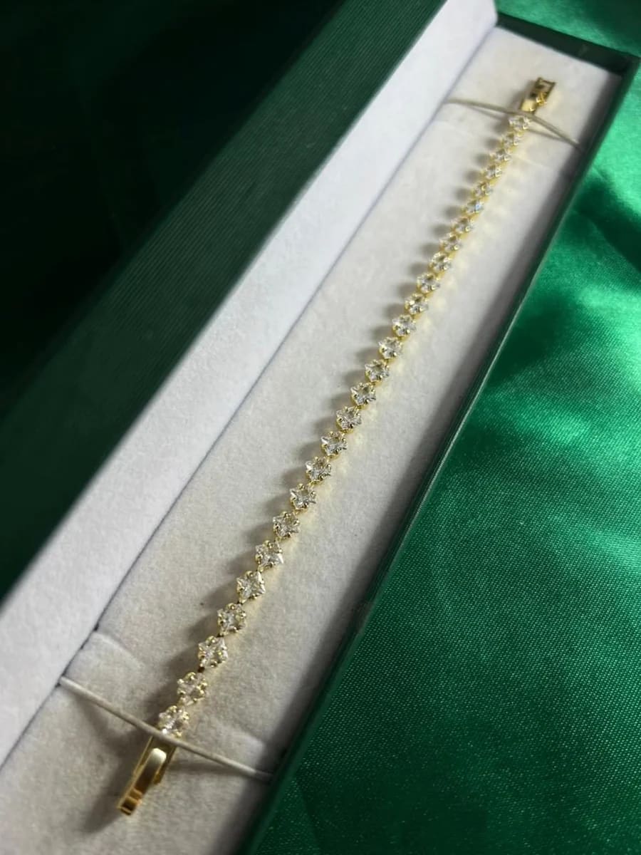Pulsera Elegante Estilo Tenis con Circonias en Rombo en Chapa de Oro 18k — vista 2