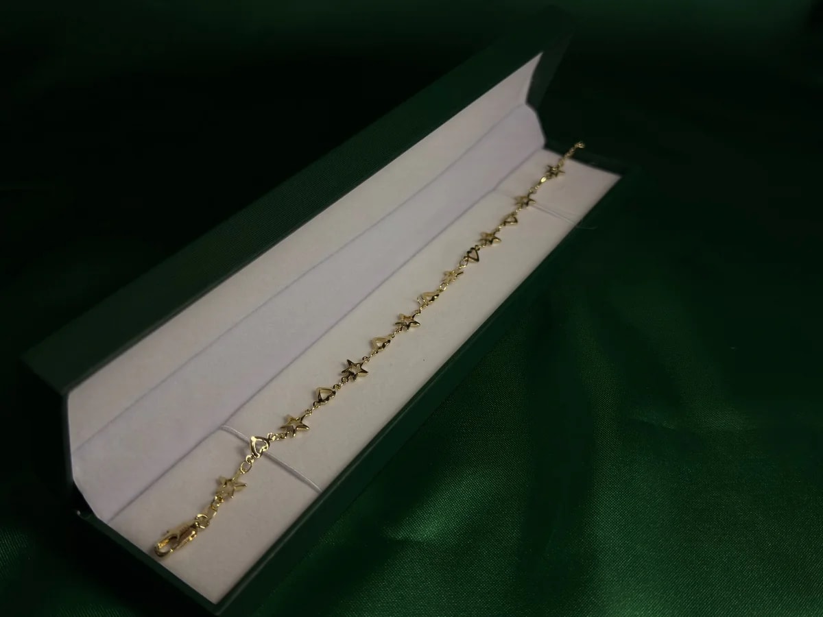 Pulsera Estrellas y Corazones en Chapa de Oro 18k — vista 4