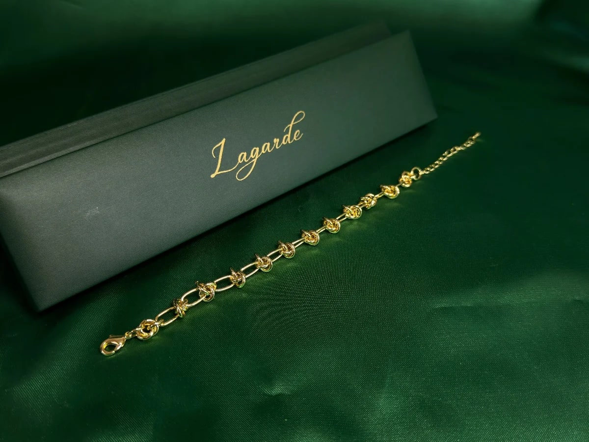 Pulsera Eslabones con Nudos de Amor en Chapa de Oro 18k — vista 5