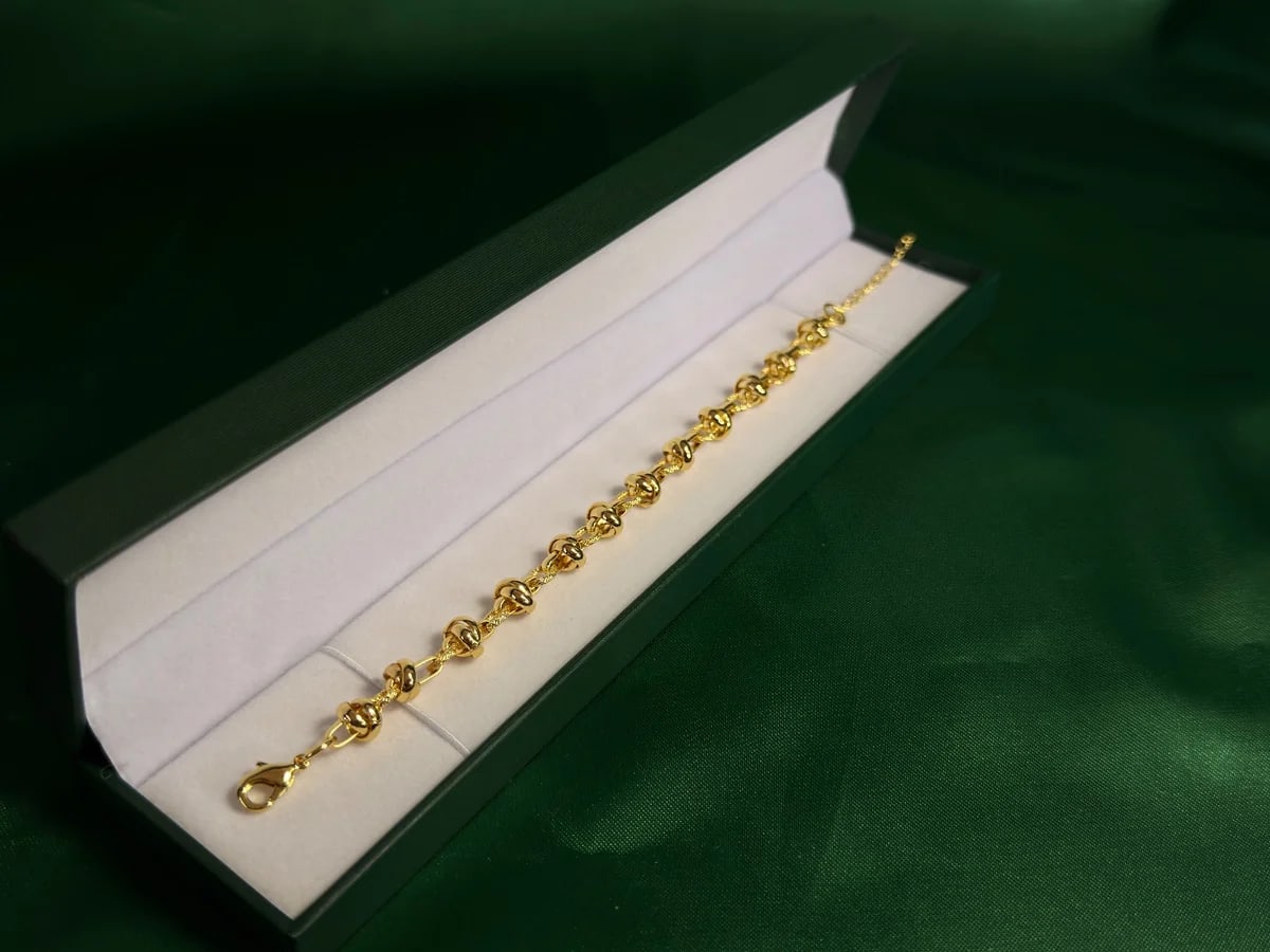 Pulsera Eslabones con Bolitas Redondas en Chapa de Oro 18k — vista 4