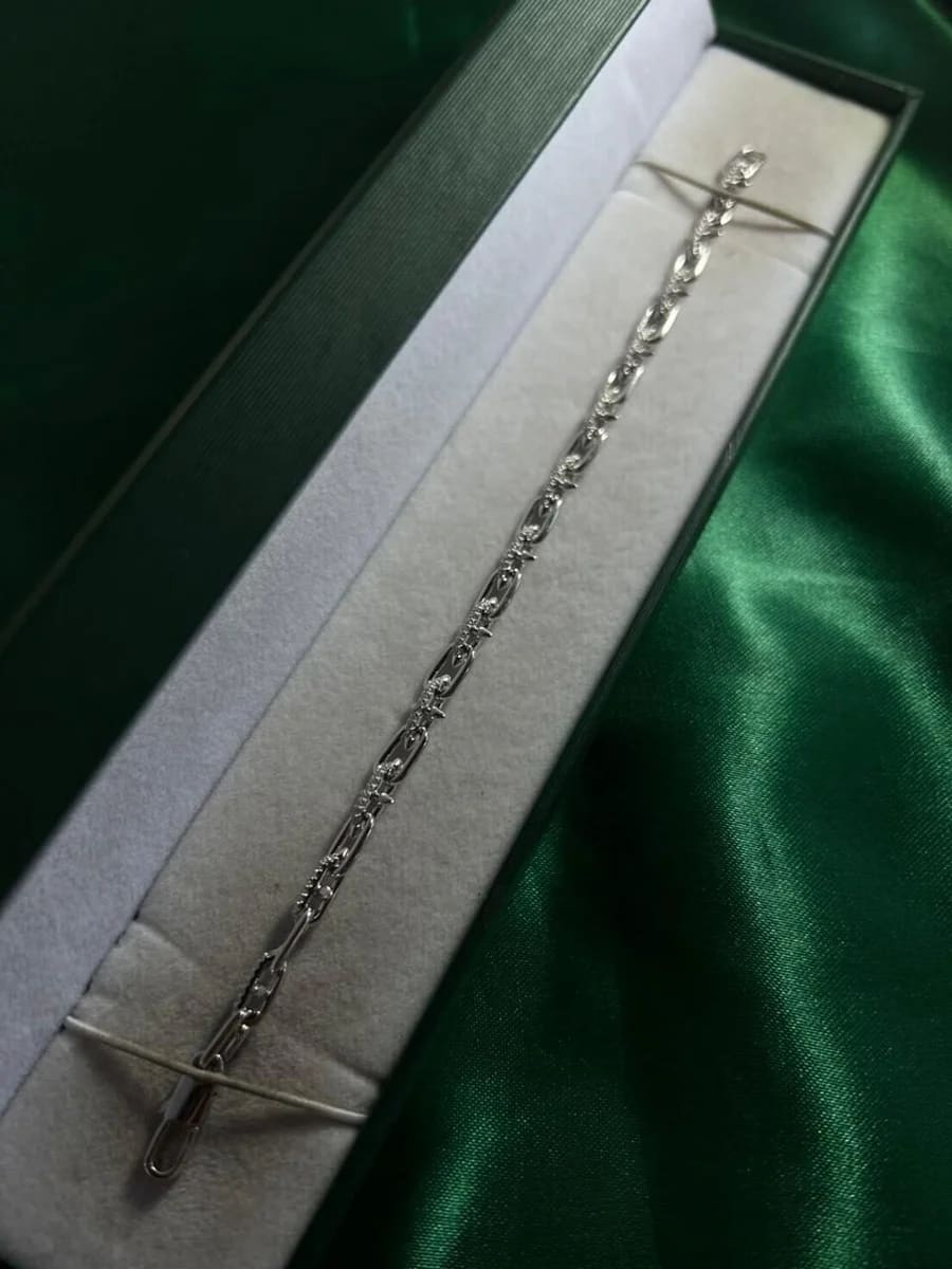 Pulsera Eslabones Largos Rectangulares en Chapa de Oro 18k — vista 2